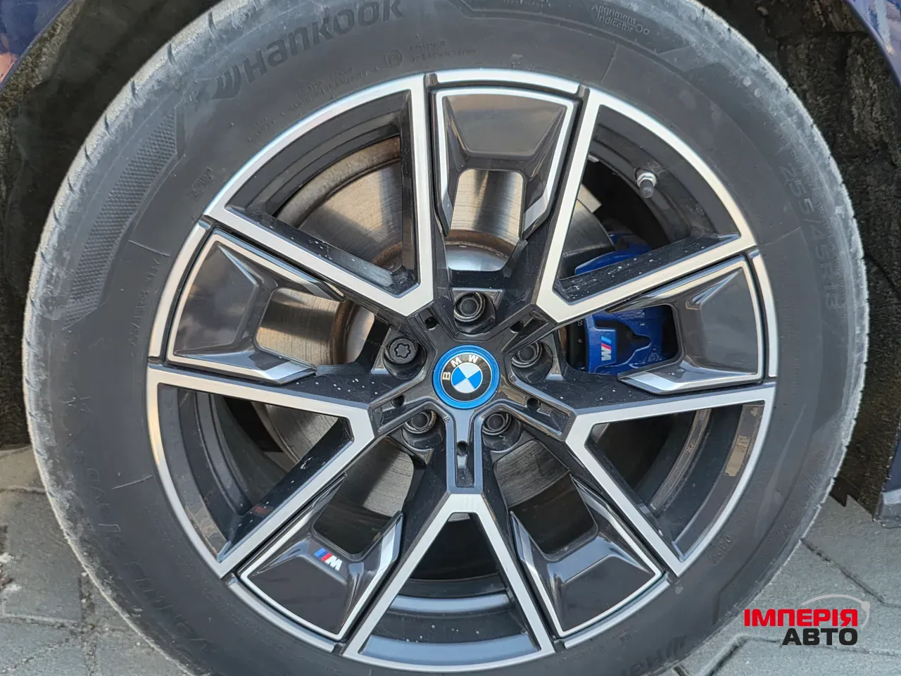 BMW i4 - фото 18