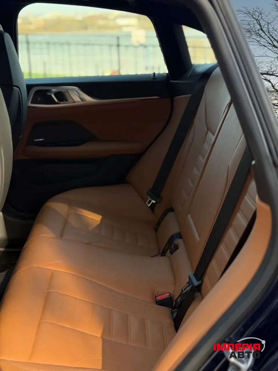 BMW i4 - фото 11