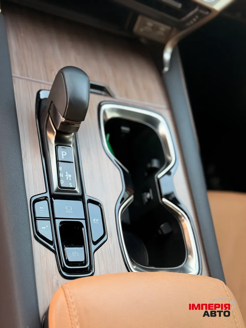 Lexus RX - фото 5