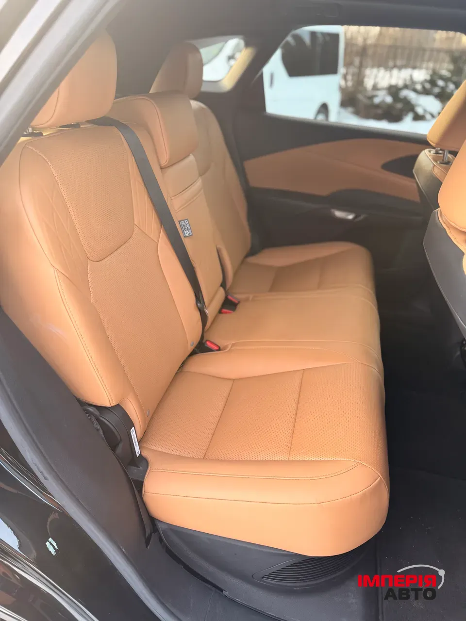 Lexus RX - фото 16