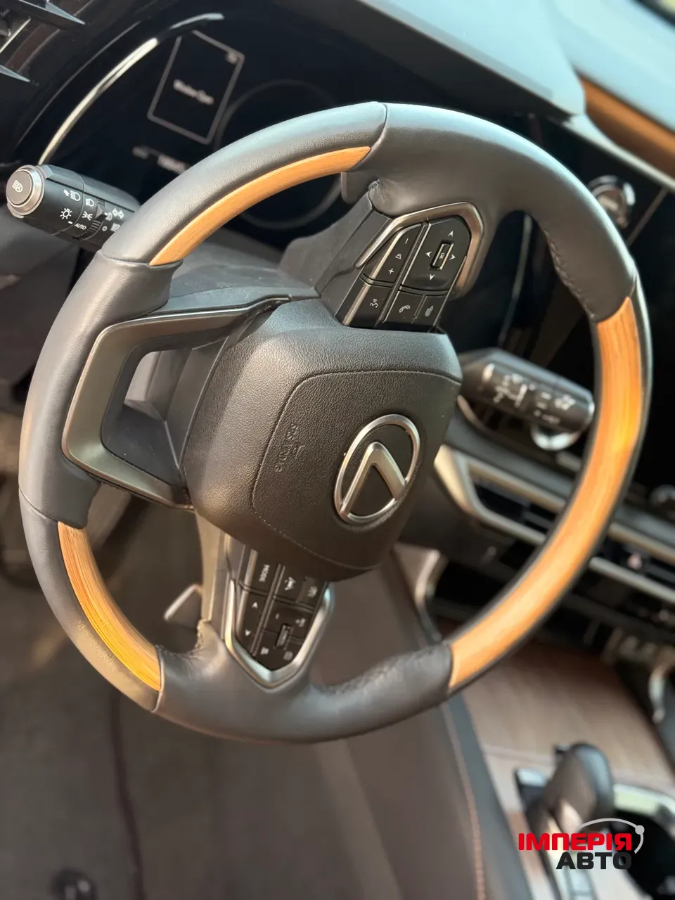 Lexus RX - фото 10