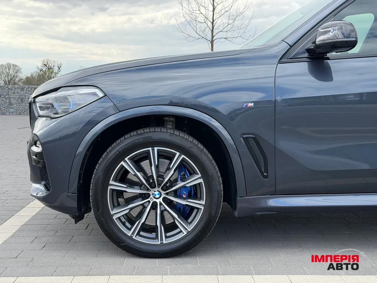 BMW X5 - фото 7
