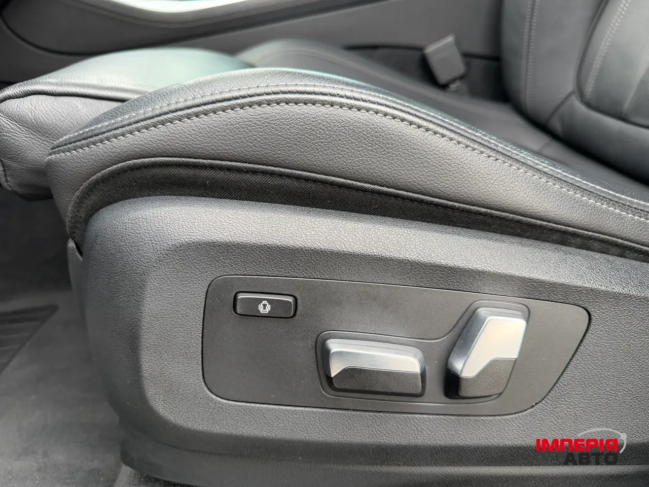 BMW X5 - фото 57