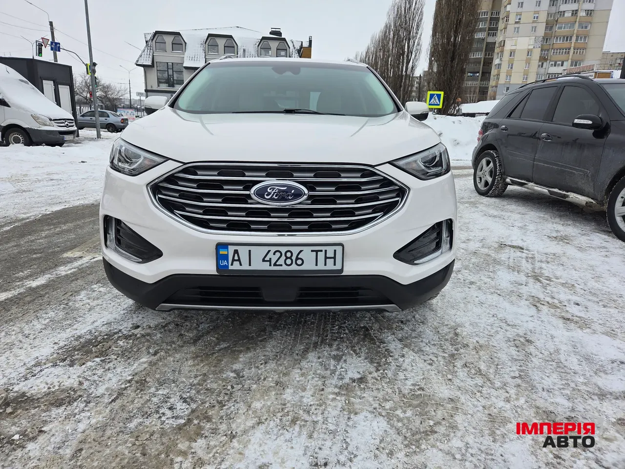 Ford Edge - фото 1