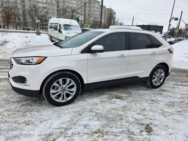 Ford Edge - фото 3