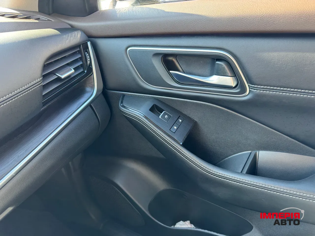 Nissan Rogue - фото 29