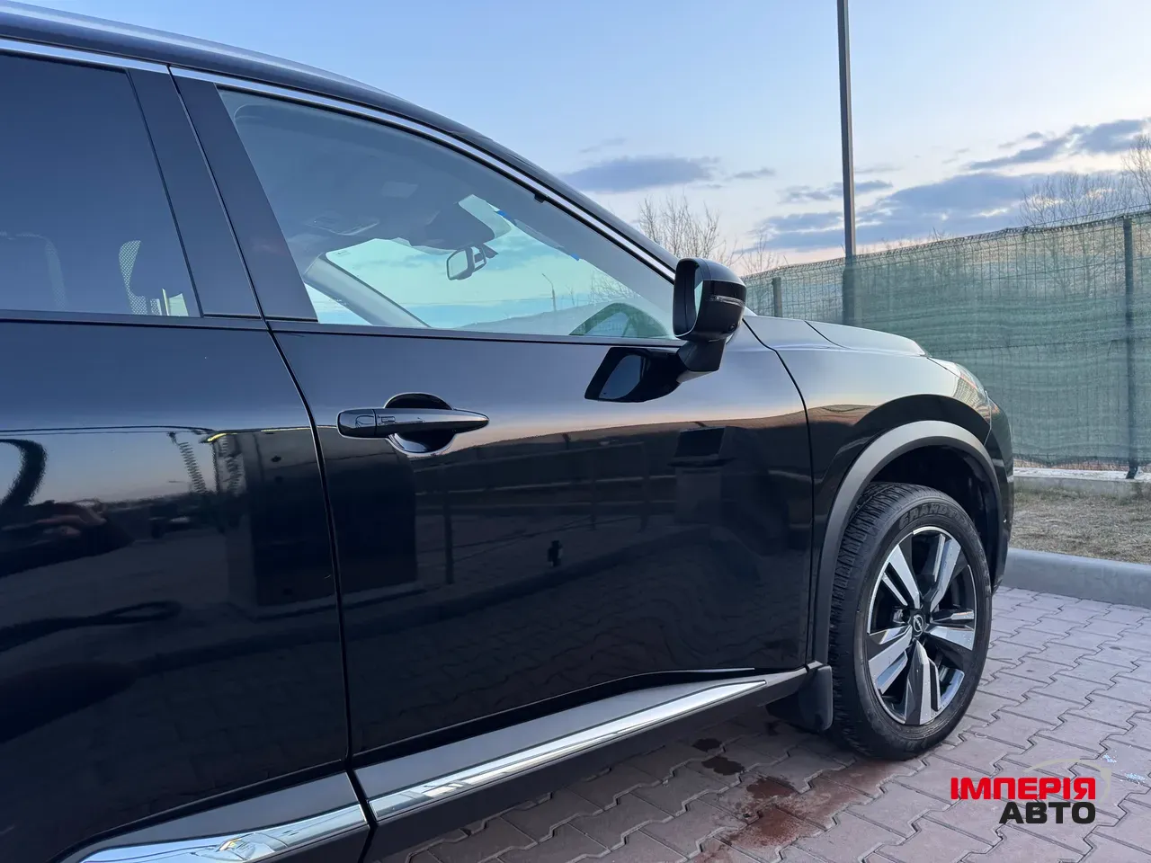 Nissan Rogue - фото 8