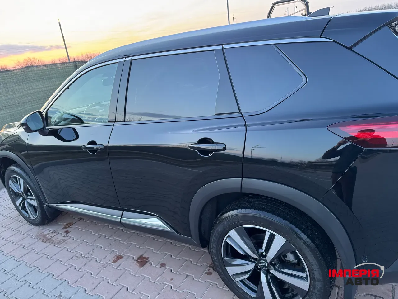 Nissan Rogue - фото 4