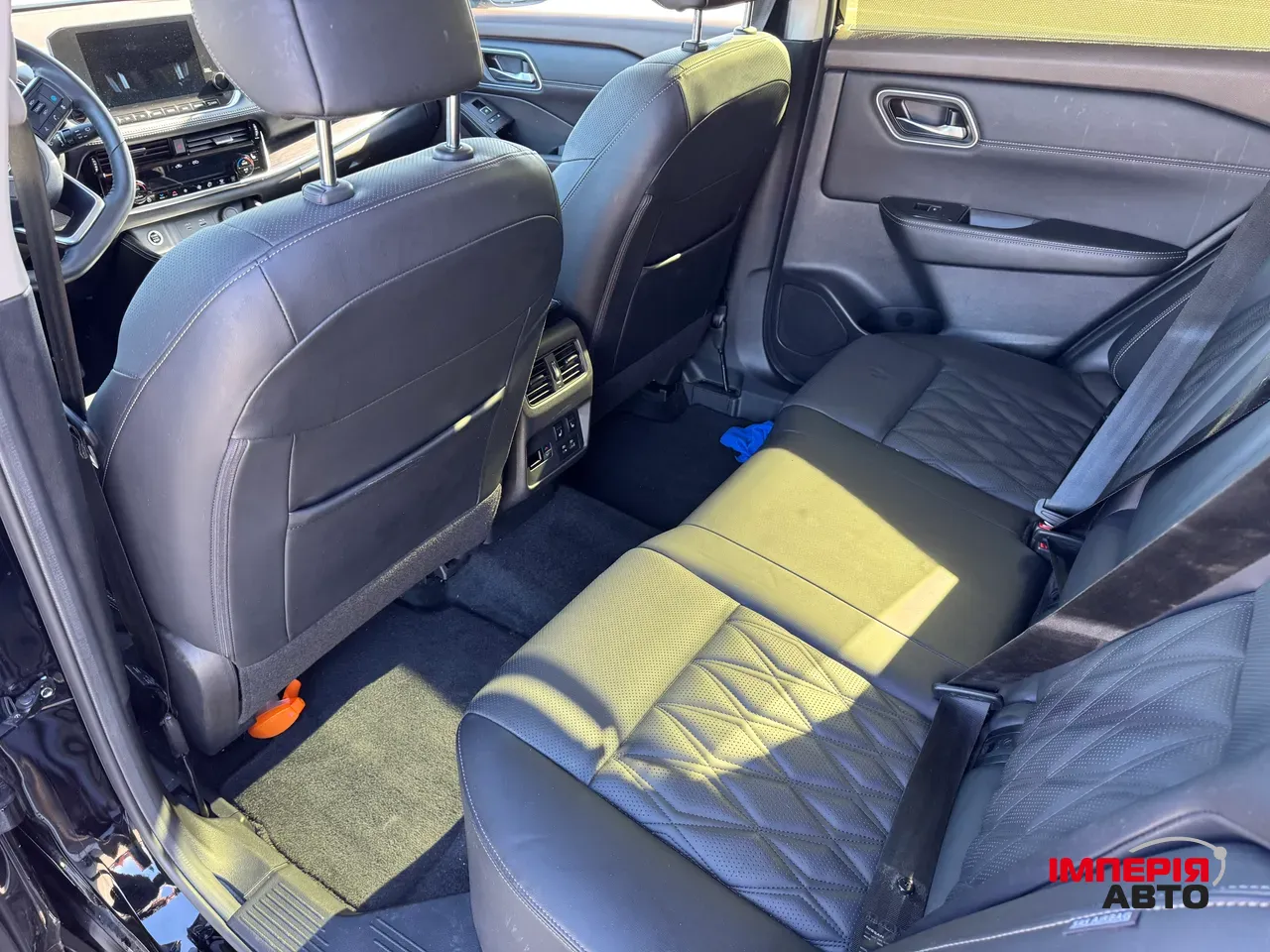 Nissan Rogue - фото 18