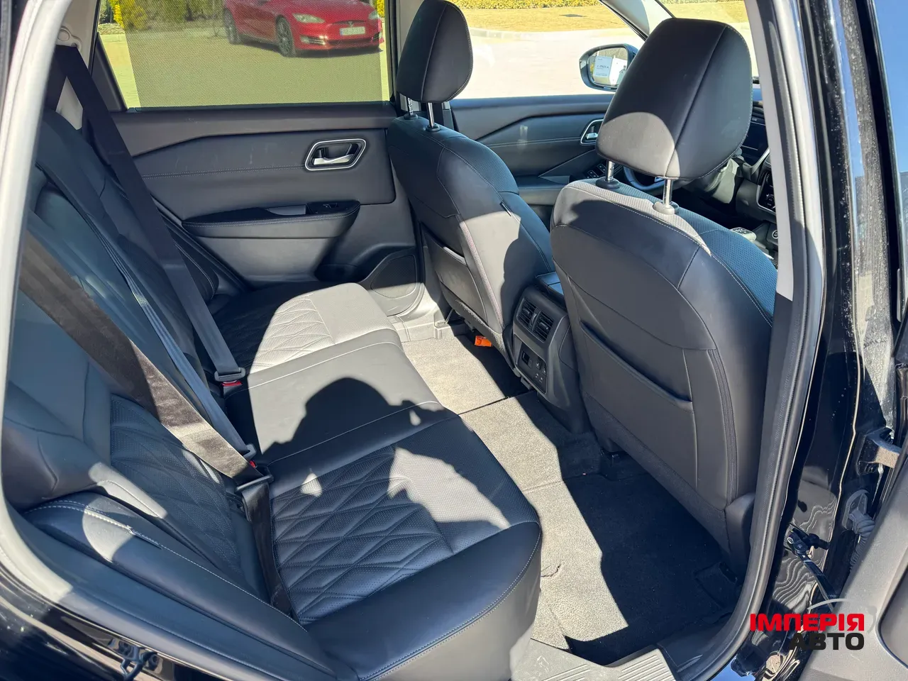 Nissan Rogue - фото 10