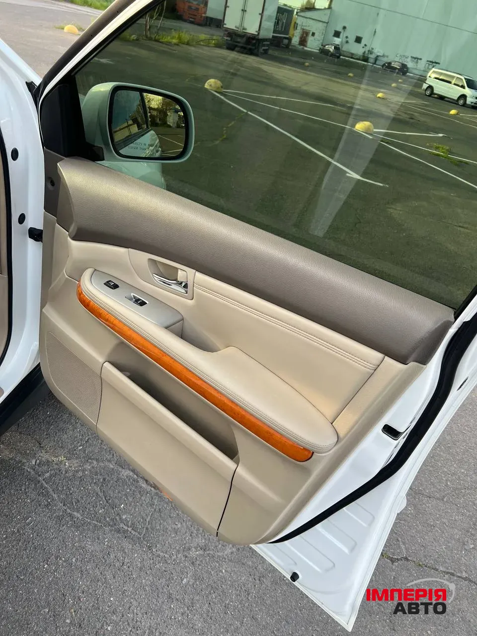 Lexus RX - фото 22