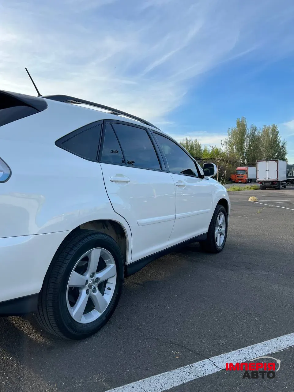 Lexus RX - фото 23