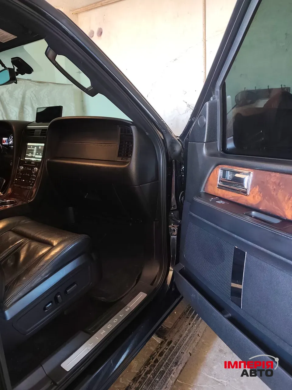 Lincoln Navigator - фото 32