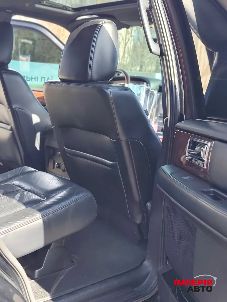 Lincoln Navigator - фото 15