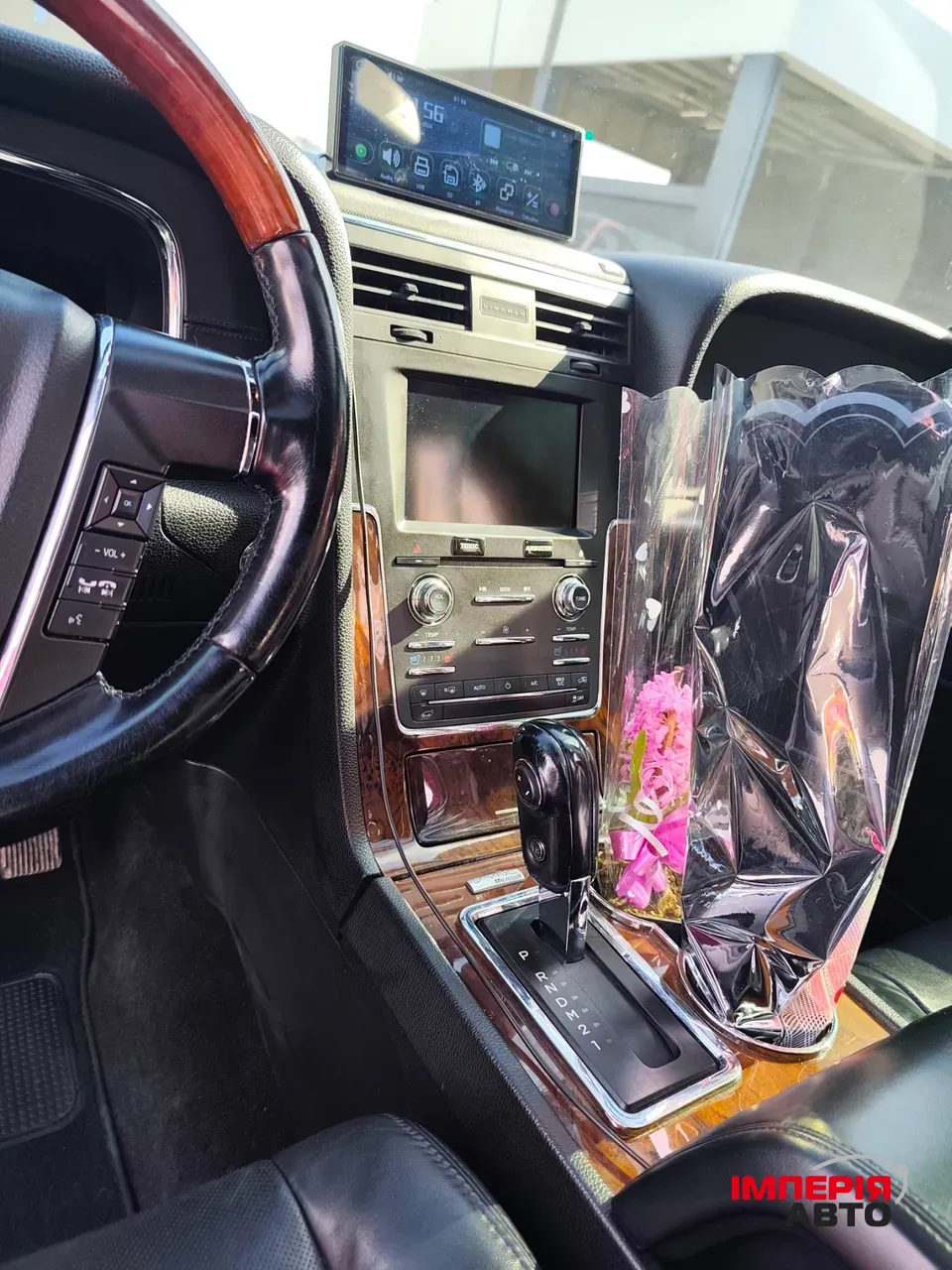 Lincoln Navigator - фото 25