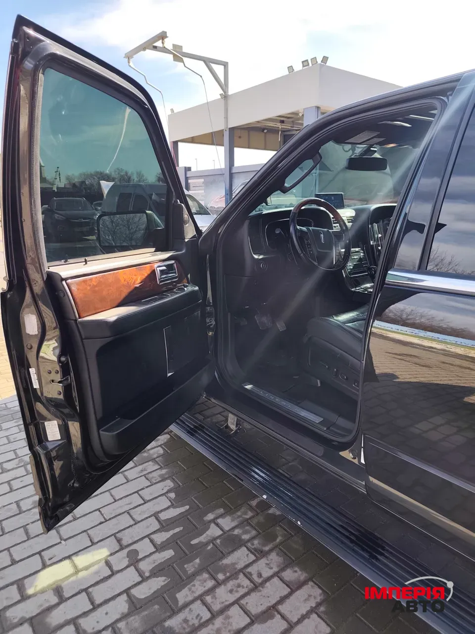 Lincoln Navigator - фото 27