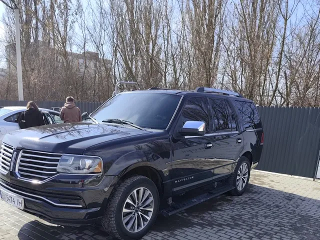 Lincoln Navigator - фото 5