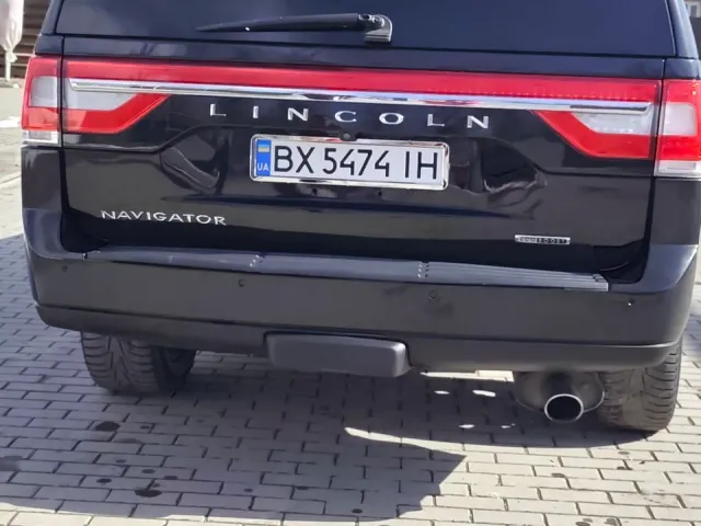 Lincoln Navigator - фото 2