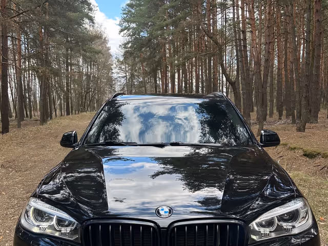 BMW X5 - фото 3