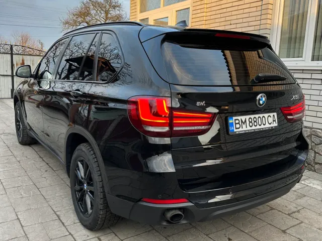 BMW X5 - фото 5