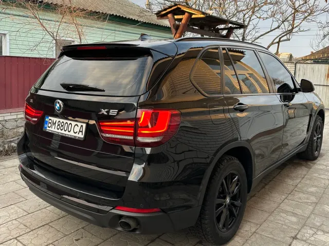 BMW X5 - фото 3