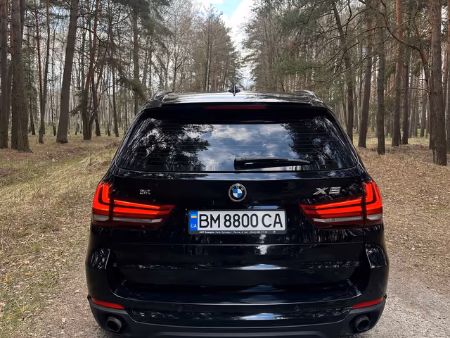 BMW X5 - фото 5