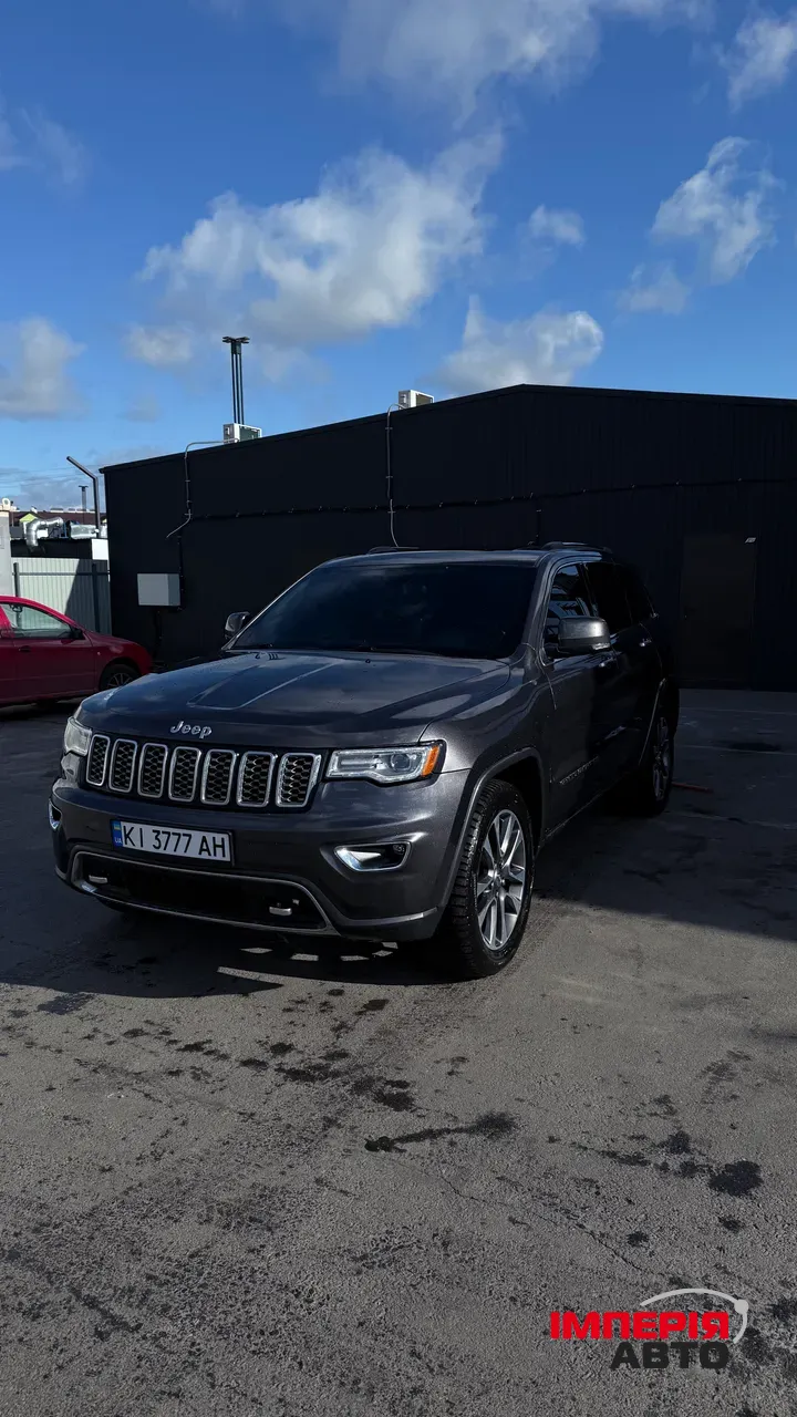Jeep Grand Cherokee - фото 2