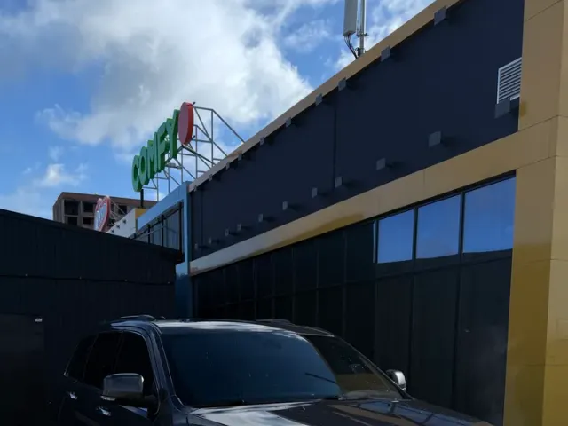 Jeep Grand Cherokee - фото 3