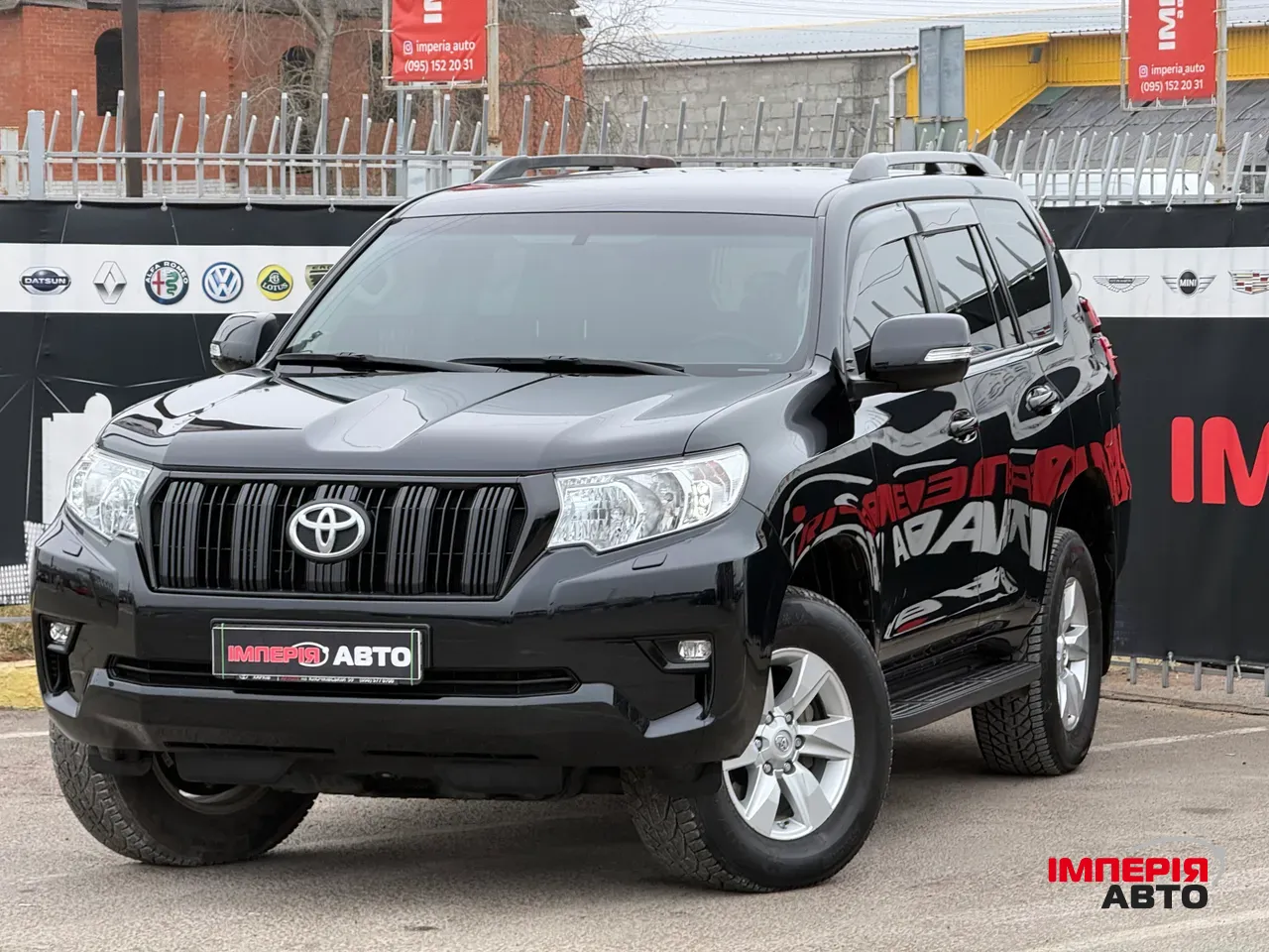 Toyota Land Cruiser Prado - фото 1