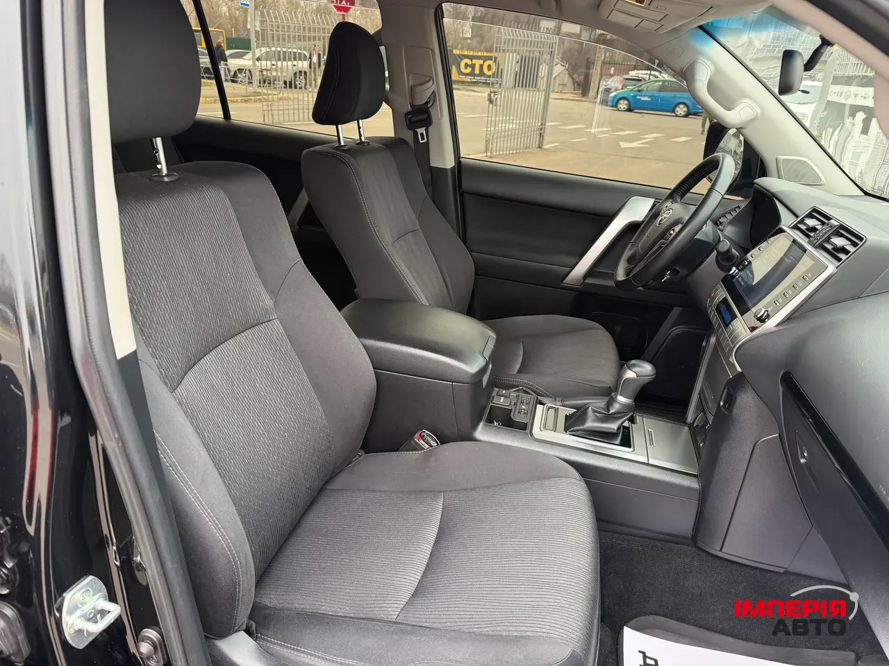 Toyota Land Cruiser Prado - фото 16