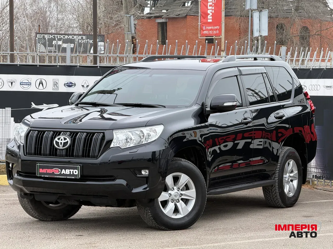 Toyota Land Cruiser Prado - фото 2