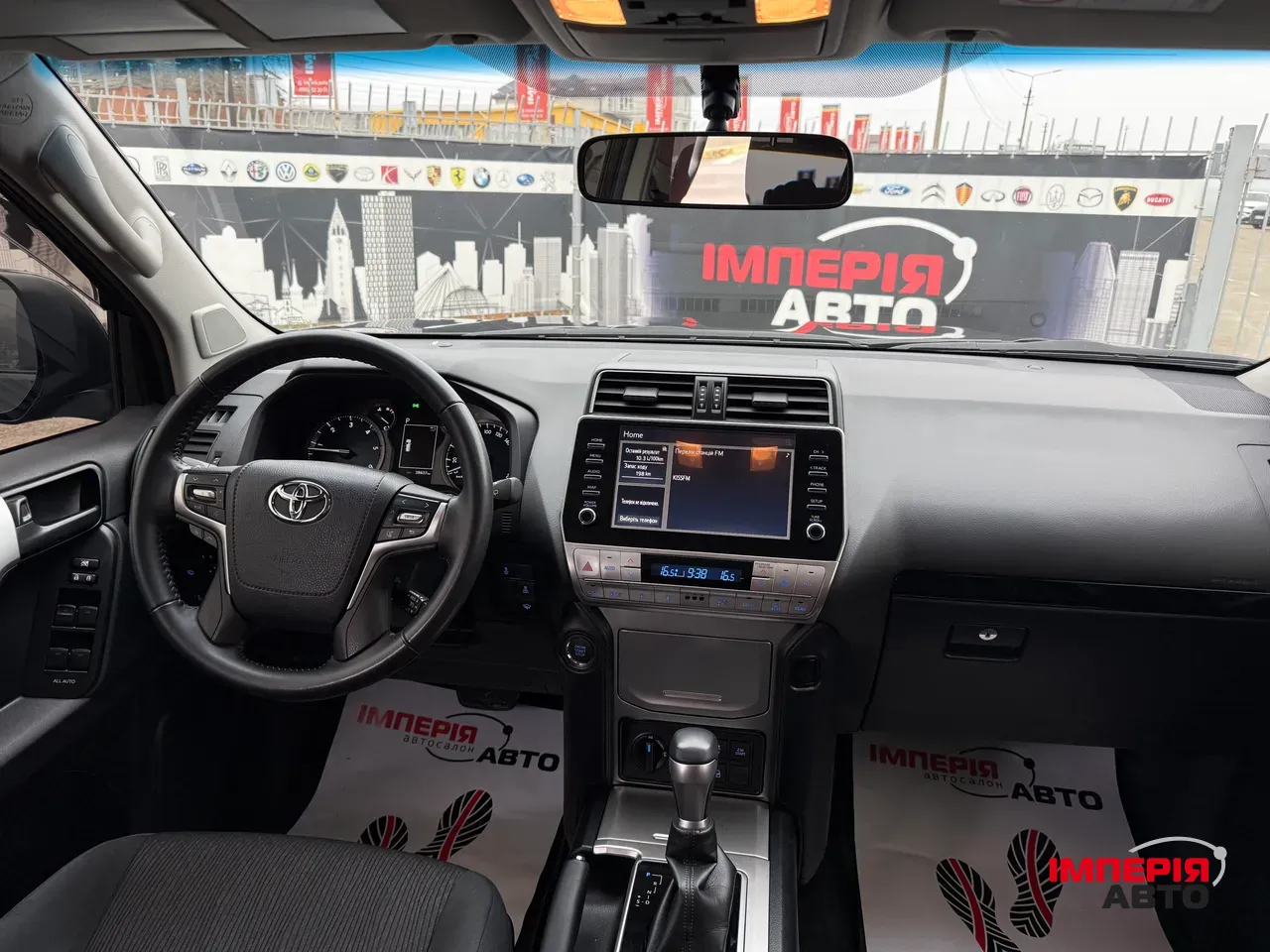 Toyota Land Cruiser Prado - фото 8