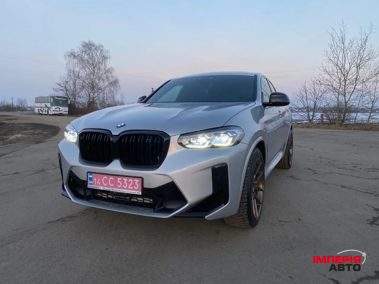 BMW X4 - фото 2