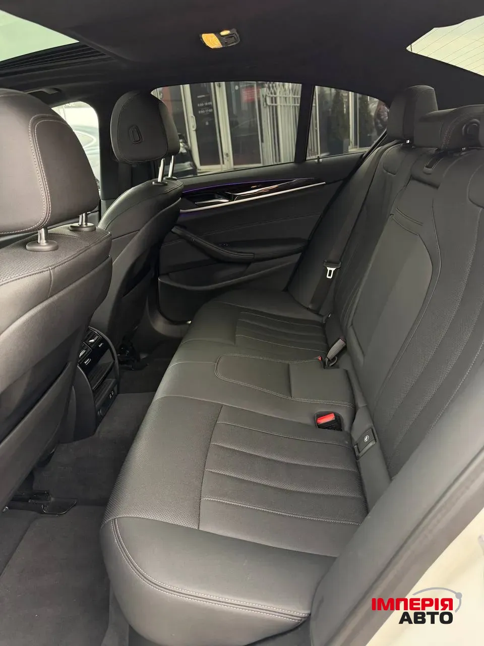 BMW 5 серії - фото 9
