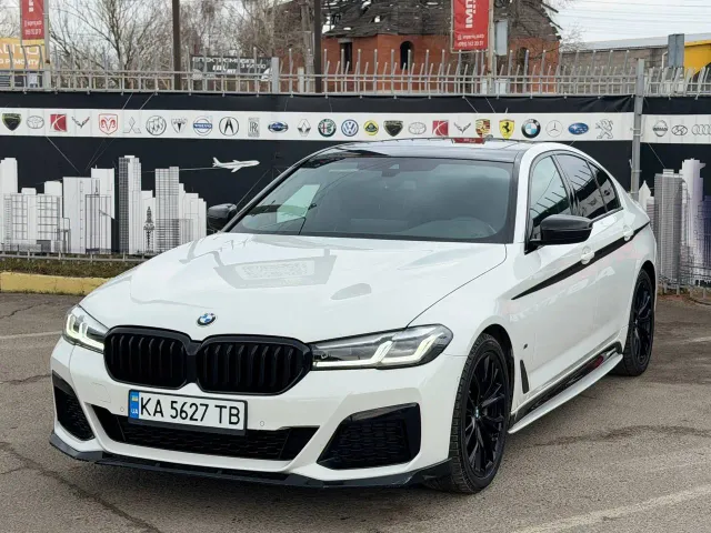 BMW 5 серії - фото 1