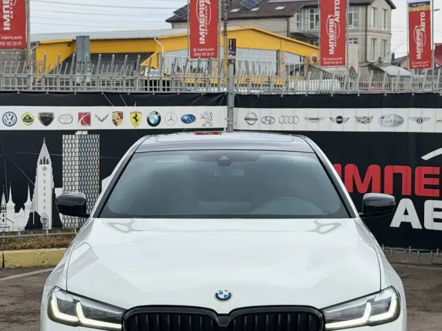 BMW 5 серії - фото 2