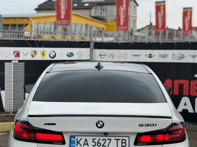 BMW 5 серії - фото 5