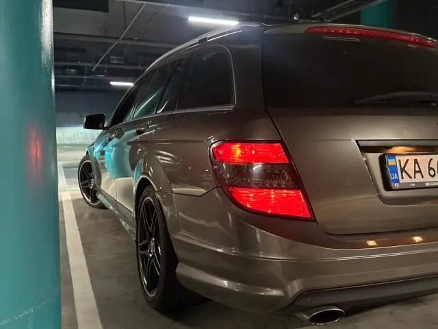 Mercedes-Benz C-Класс - фото 4