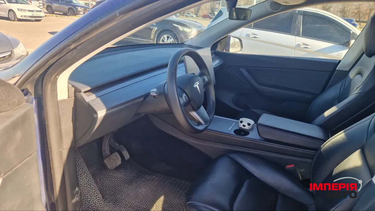 Tesla Model Y - фото 3