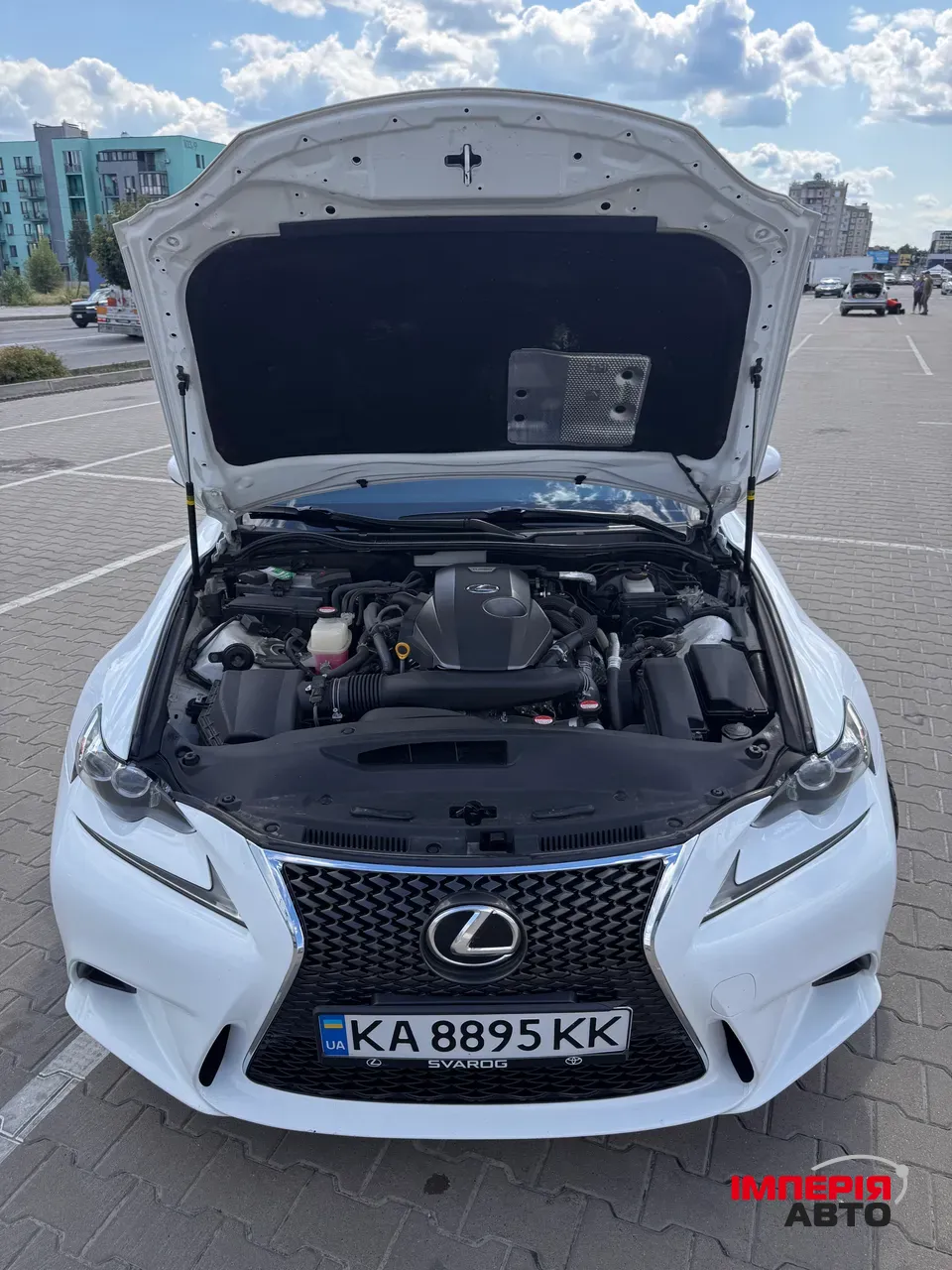 Lexus IS - фото 24