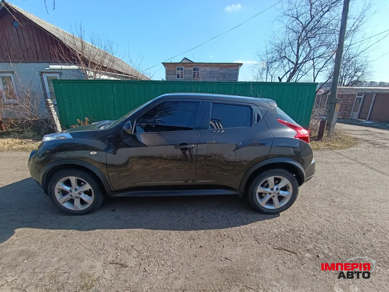 Nissan Juke - фото 1