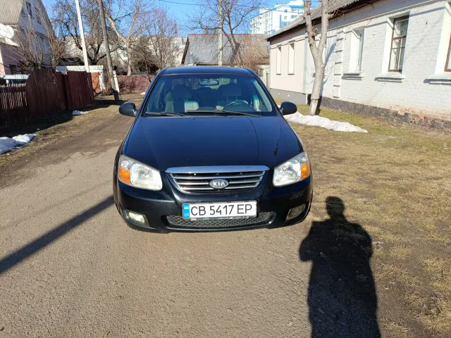 Kia Cerato - фото 1