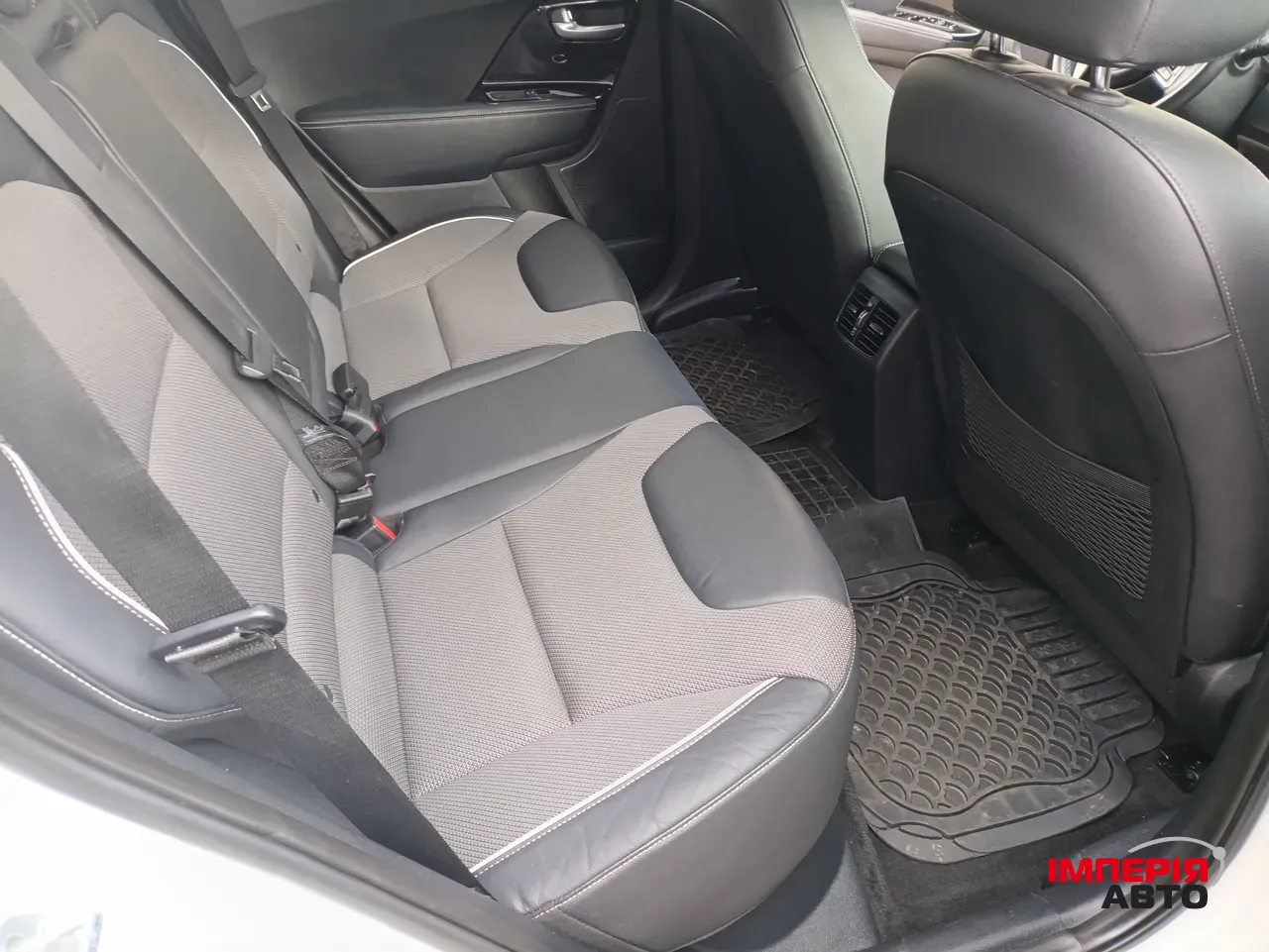 Kia Niro - фото 20