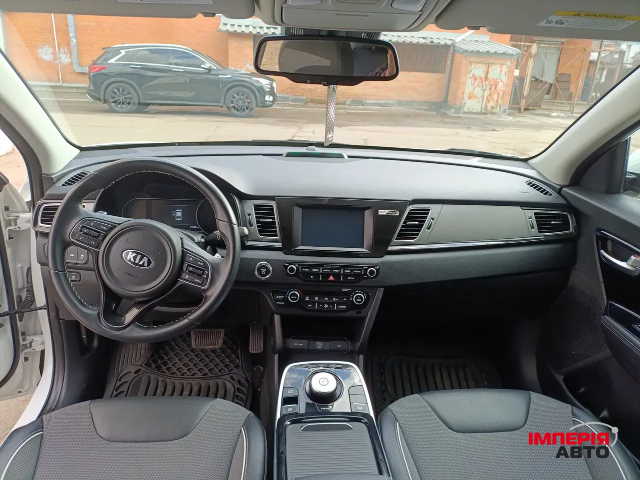 Kia Niro - фото 17