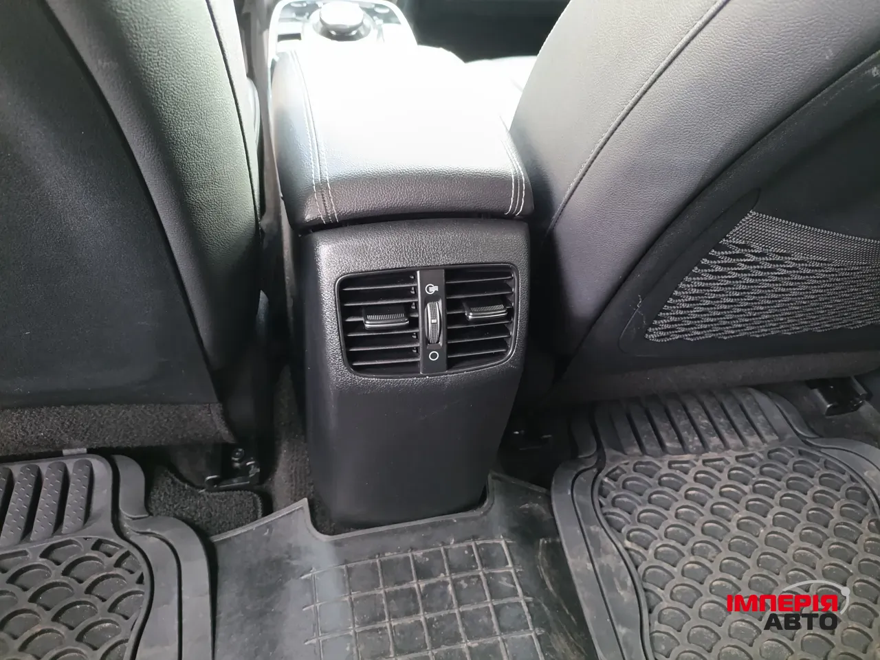 Kia Niro - фото 16