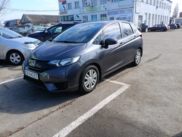 Honda Fit - фото 1