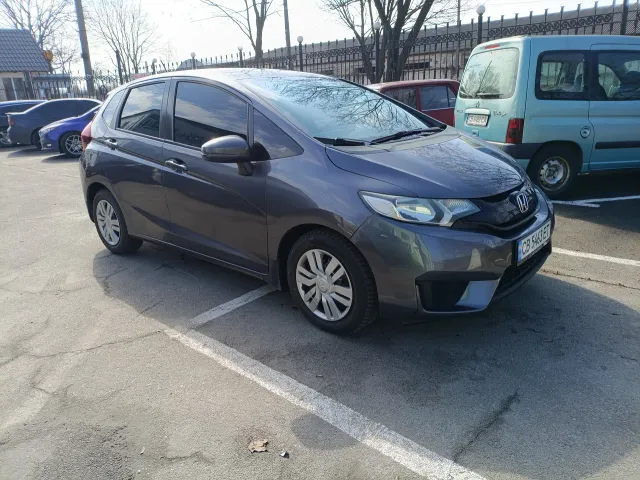 Honda Fit - фото 3