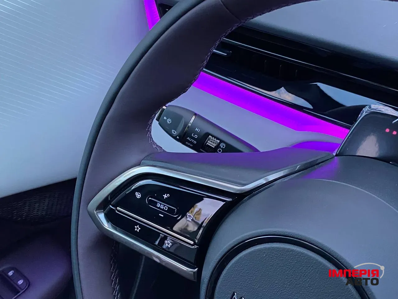 Mazda EZ-60 - фото 30