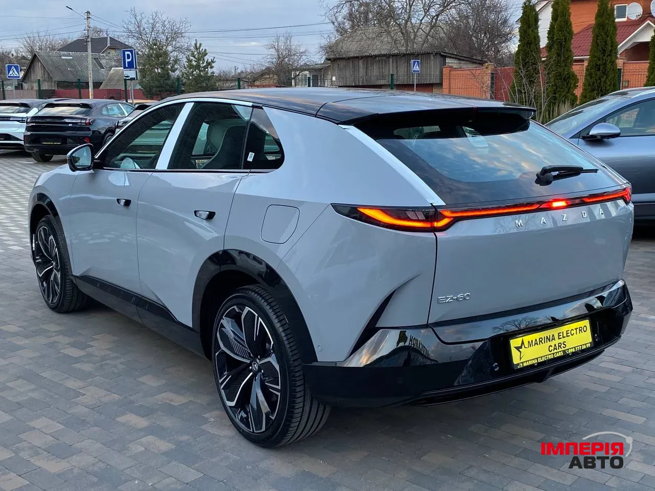 Mazda EZ-60 - фото 4