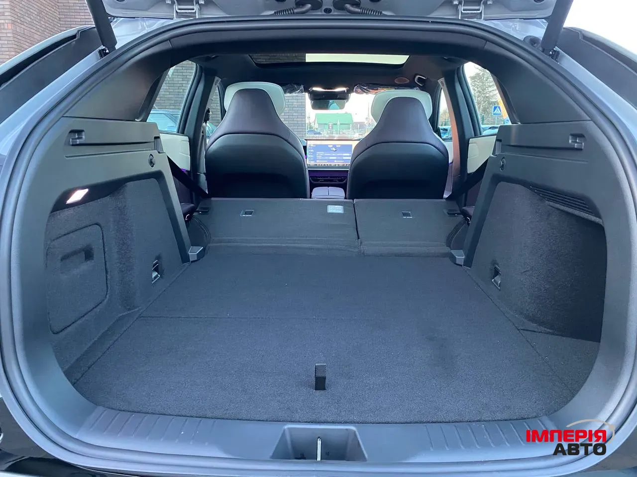 Mazda EZ-60 - фото 48